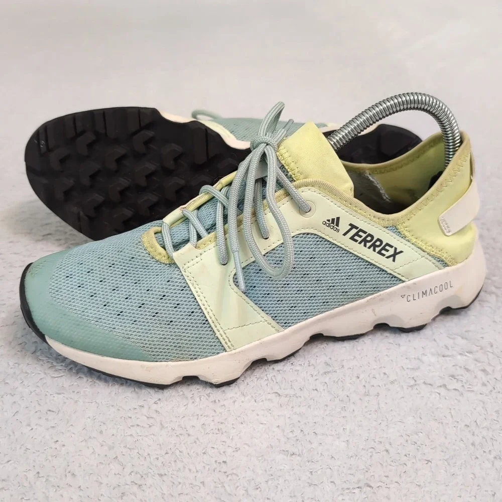 Adidas Terrex CC Voyager Sleek BC0463 Green Running Shoes‎ Sneakers Women's 8.5